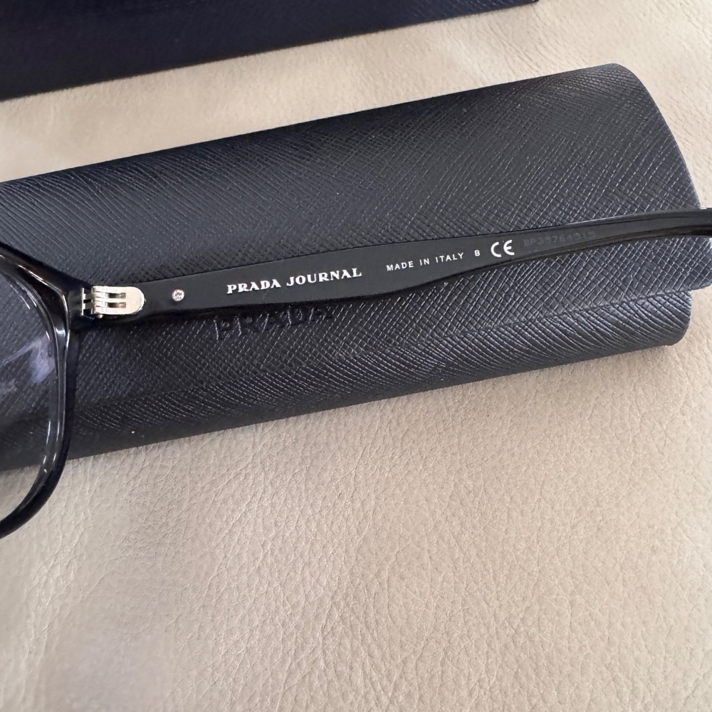 Prada journal eyeglasses  Authentic  Brand new - Picture 3 of 4